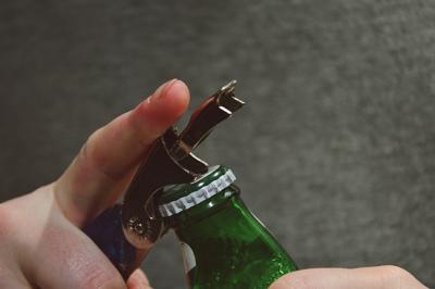 В Новомичуринске продавец во второй раз попалась на продаже спиртного несовершеннолетним