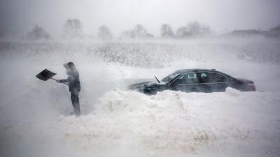 Сараевские спасатели помогли «скорой» выбраться из снежного плена