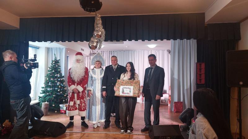 Рязанские железнодорожники поучаствовали в благотворительной акции «Ёлка желаний»