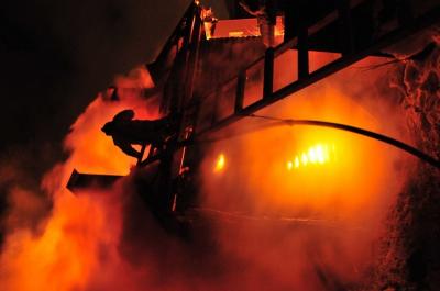 Названа предварительная причина пожара в Голенчино