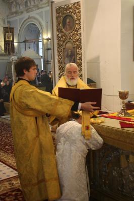 Рязанский митрополит рукоположил секретаря-референта в сан диакона