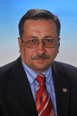 Юрий Захаров