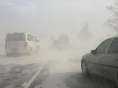 Рязанцев просят соблюдать предельную осторожность на дорогах