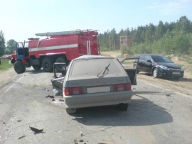 В Мурмино столкнулись ВАЗ-2114 и Volkswagen