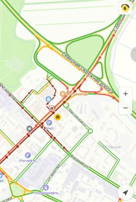 На выезде из Рязани на Солотчинском шоссе образовалась пробка