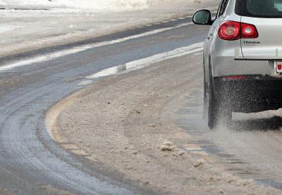 Рязанские гаишники посоветовали водителям быть внимательнее и осторожнее