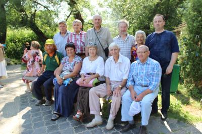 Рязанские ветераны спорта побывали в московском Версале