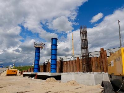 Опубликованы фото с места строительства нового моста через Оку под Рязанью