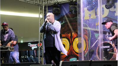 ТРЦ «М5 Молл» отметил четвёртый день рождения «Ночью шопинга»