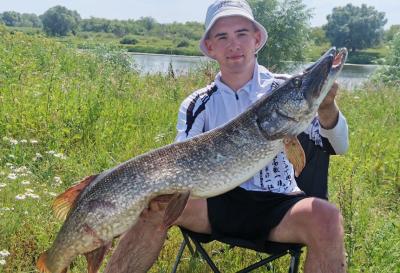 В Касимове рыбак выловил огромную щуку