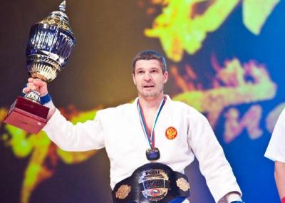 Рязанские полицейские спортсмены зарядятся вместе с подростками