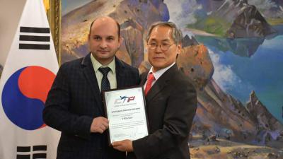 Сергей Косьяненко и У Юн Гын