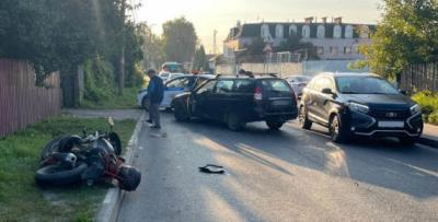 В Рязани пострадал байкер, которому не уступила дорогу Lada Priora