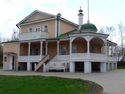 Музей-заповедник Сергея Есенина продолжит работать в ноябрьские праздники