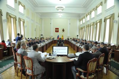 В Ряжске и Кадоме завершат строительство новых школ