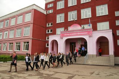 В школе №69 Рязани учились тушить пожар