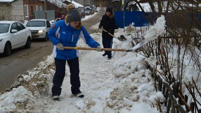 Елена Сорокина вышла на субботник в Рязани