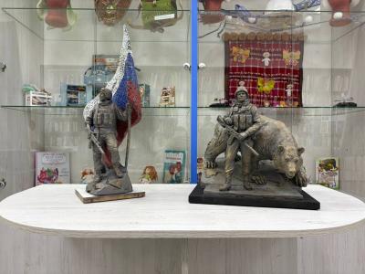 В Рязани открылась выставка-конкурс «Монумент памяти и славы участникам СВО»