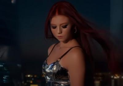 Александра Трусова записала песню и сняла клип