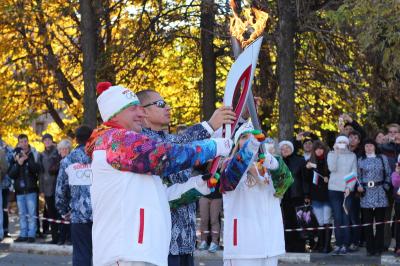 Рязанские факелоносцы испытывают сильные эмоции 