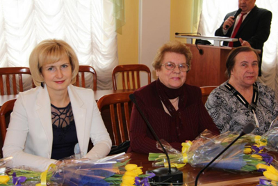 Администрация Рязани поздравила горожанок с наступающим праздником