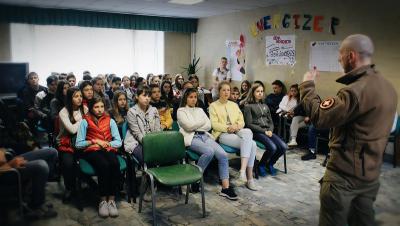 Поисково-спасательный отряд «Liza Alert Рязань» научил детей важным жизненным правилам