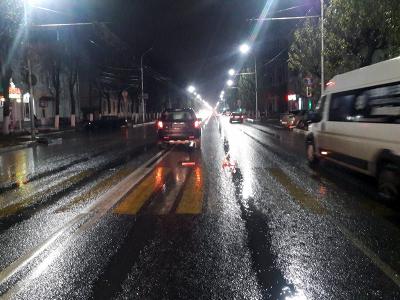 Появились фото с места ДТП в Рязани, где внедорожник сбил школьницу