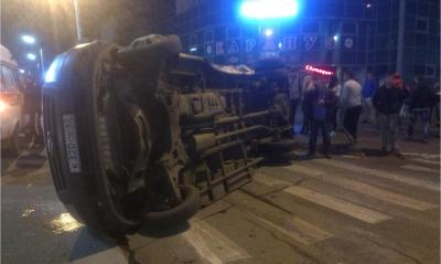 В центре Рязани Mazda протаранила маршрутку