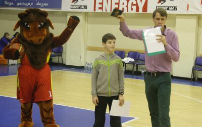 Рязанский школьник за пять минут заработал тысячу рублей