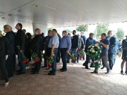 c2d8O8rkkMc.jpg title=