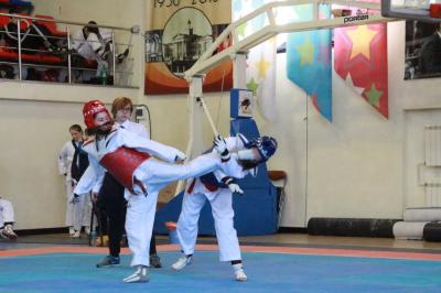 Под Старый Новый год Дед Мороз принёс рязанским тхэквондистам золотые подарки