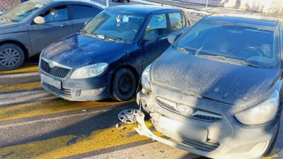 В Рязани пострадал водитель Skoda Fabia, столкнувшийся с Hyundai Solaris