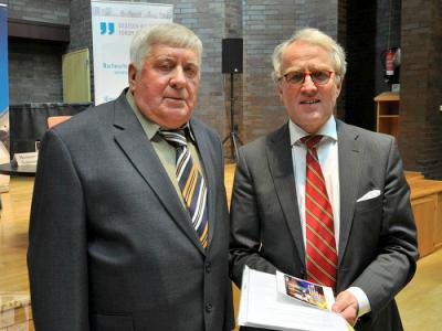 Александр Напалков и посол ФРГ Рудигер фон Фрич (справа)