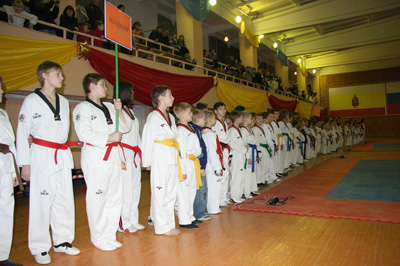 В Доме физкультуры «Буревестник» прошло открытие чемпионата и первенства Рязанской области по тхэквондо