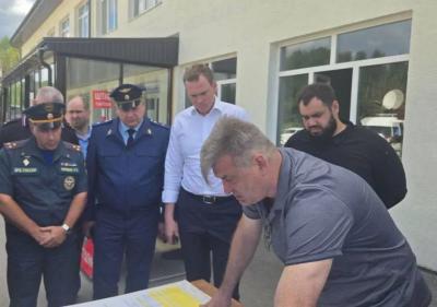 Число пострадавших при ЧП на заводе в Рязанской области возросло до 100 человек