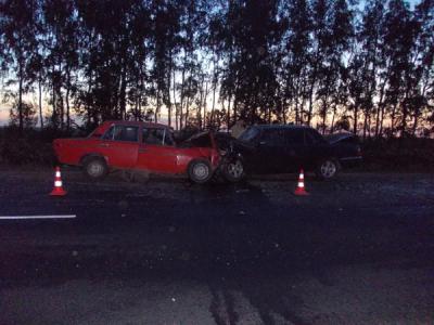 Госавтоинспекция разыскивает очевидцев смертельного ДТП в Захаровском районе