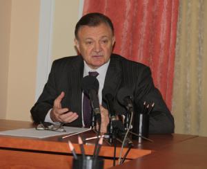 Подводя итоги уходящего года, Олег Ковалёв отметил, что «сегодня может спокойно опереться на общество»