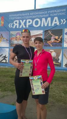 Рязанские волейболистки-пляжницы вернулись из Яхромы с бронзой загара и соревнований