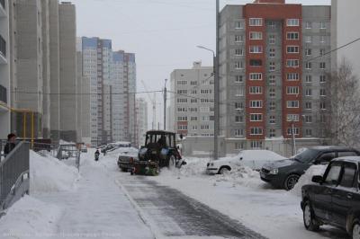 В Рязани проверяют, как управляющие компании убирают снег во дворах