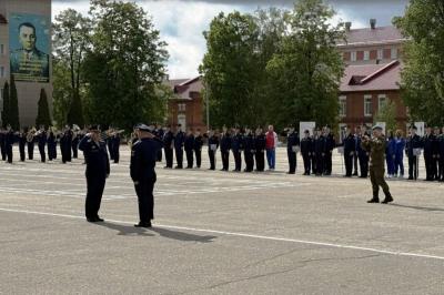 В рязанском небе более сотни парашютистов борются за Кубок ЦСПК «Рязанский Кремль-2025»