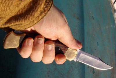 Клепиковец пырнул знакомого ножом и сел на 9 лет