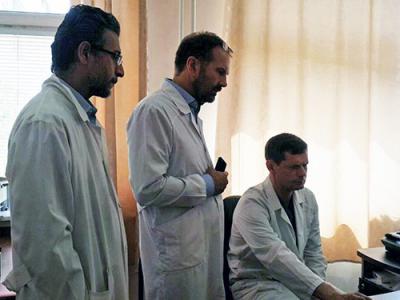 Доктор, который уменьшает головы