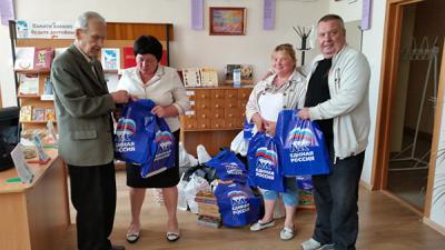 Заборьевской сельской библиотеке подарили книги