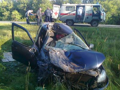 В Сасовском районе «Лада-Калина» врезалась в автобус