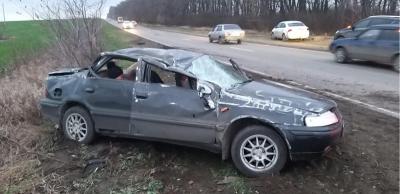 Под Скопином пьяный водитель улетел с дороги, пострадали пять человек