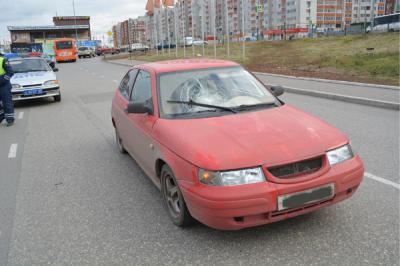 ВАЗ-2112 сбил подростка у гипермаркета «Глобус»