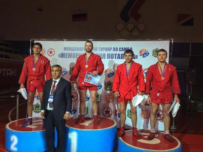 Рязанские самбисты завоевали две медали этапа Кубка мира в Приморье