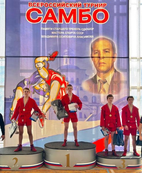 Рязанцы завоевали медали Всероссийского турнира по самбо во Владимире