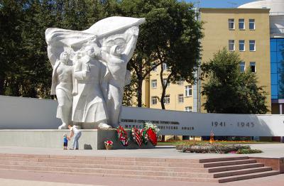 В Рязани на площади Победы прошла акция, приуроченная ко Дню памяти и скорби