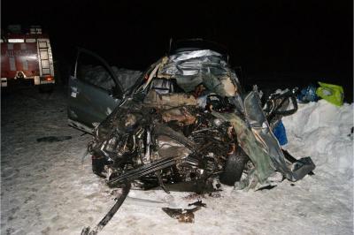 В лобовом столкновении автомобилей под Скопином погибли три человека